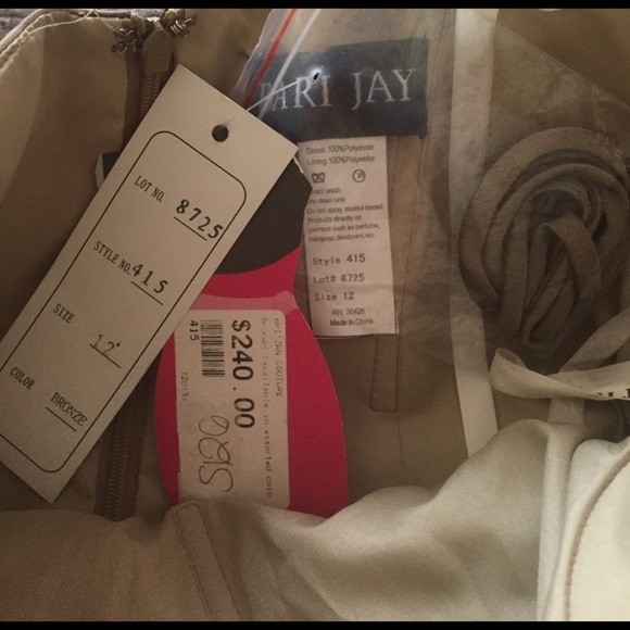 Bari jay dress​ - Picture 4 of 4